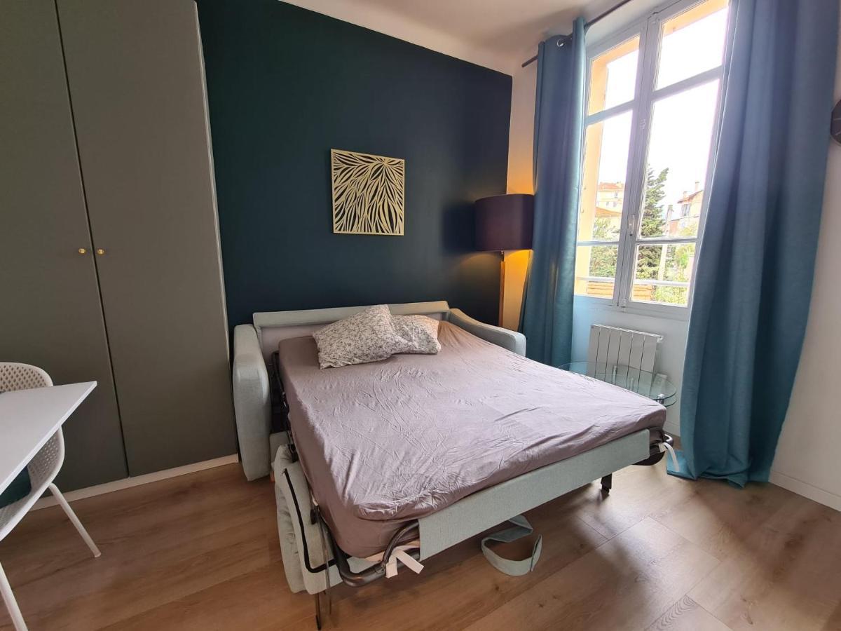 Studio 700 M Du Palais Et Croisette - Le St Jean Cannes Eksteriør billede